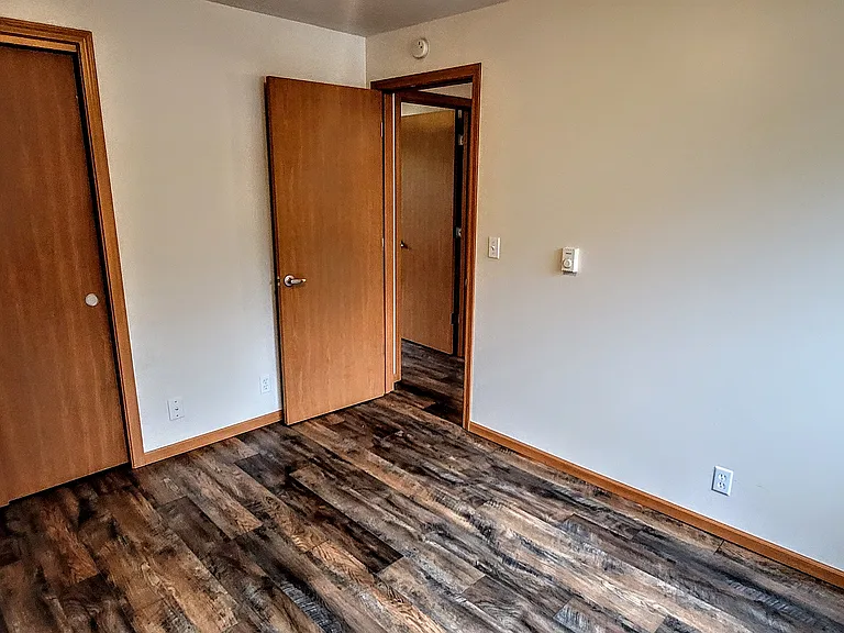 2820 75th Pl SE #103 — Photo 4