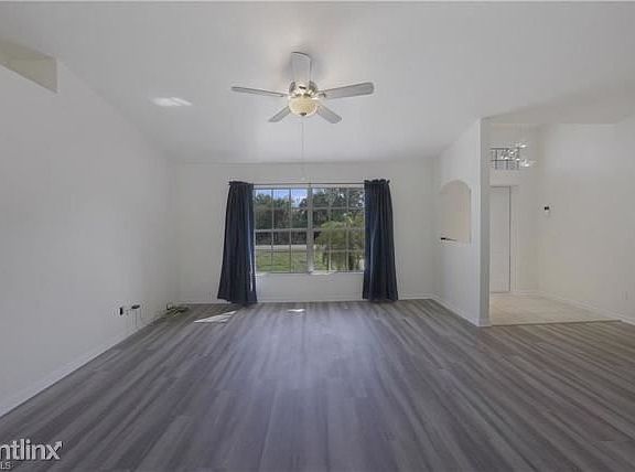 3rd image of 6143 Hendley Ct