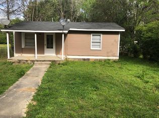 604 N Opothleohola St, Wetumpka, AL 36092