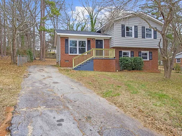 142 Harmony Dr, Spartanburg, SC 29301