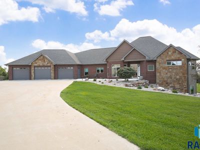 47672 258th St, Sioux Falls, SD, 57104