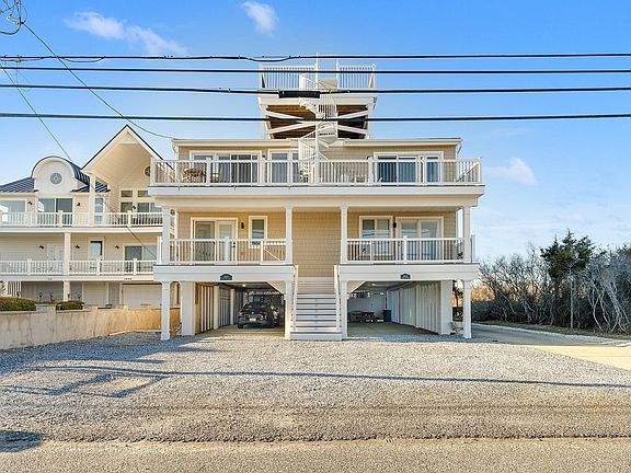 2nd image of 1400 Landis Ave N #Sea