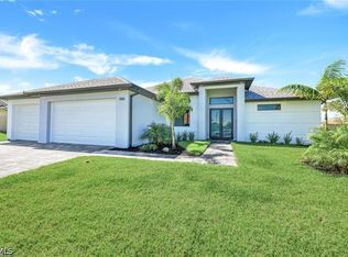 1510 NW 4th St, Cape Coral, FL 33993