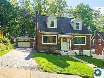 848 S Hoffert St, Fountain Hill, PA, 18015