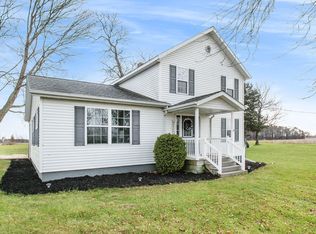 65229 Klett Rd, Constantine, MI 49042