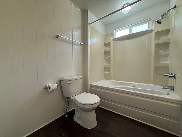 460 South St — Photo 15