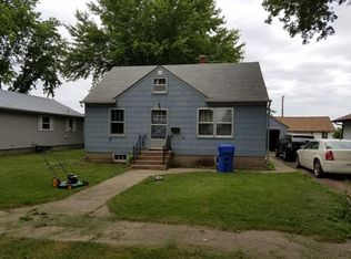 902 1st Ave N, Lake Norden, SD 57248