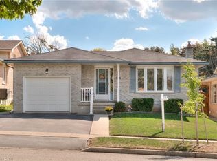 621 Sprucehurst Cres, Waterloo, ON N2V2E3