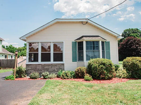 957 Sebring Ave, Pine City, NY 14871