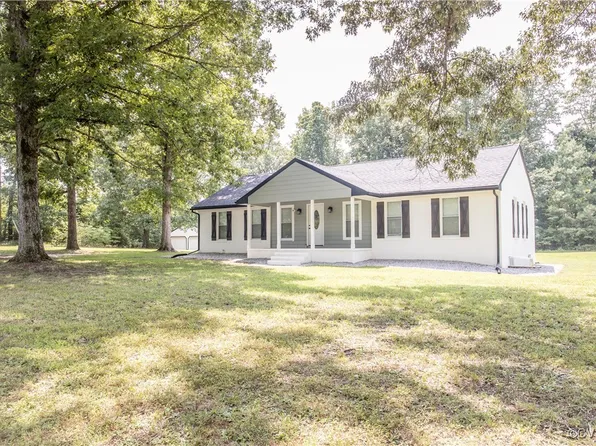 3216 Sutherland Rd, Sutherland, VA 23885