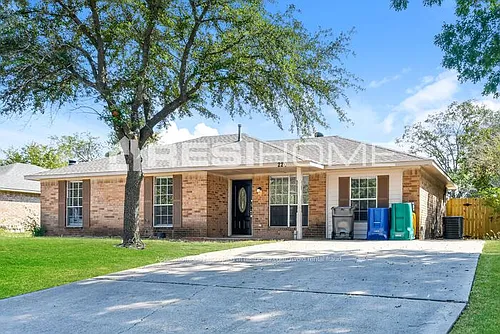 220 E Milas Dr Photo 1