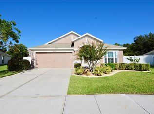 2025 Shelbourne Ct, Zephyrhills, FL 33543