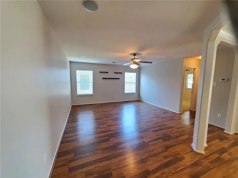 11208 Ashbrook Dr — Photo 3