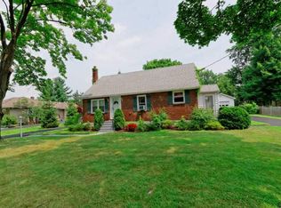 5 Hoefer St, Latham, NY 12110