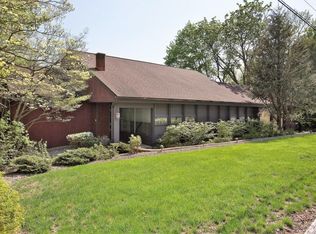 212 Roderick Rd, Williamsport, PA 17701