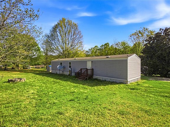 2nd image of 429B Brown Farm Rd