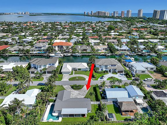 3rd image of 1191 BIMINI Lane