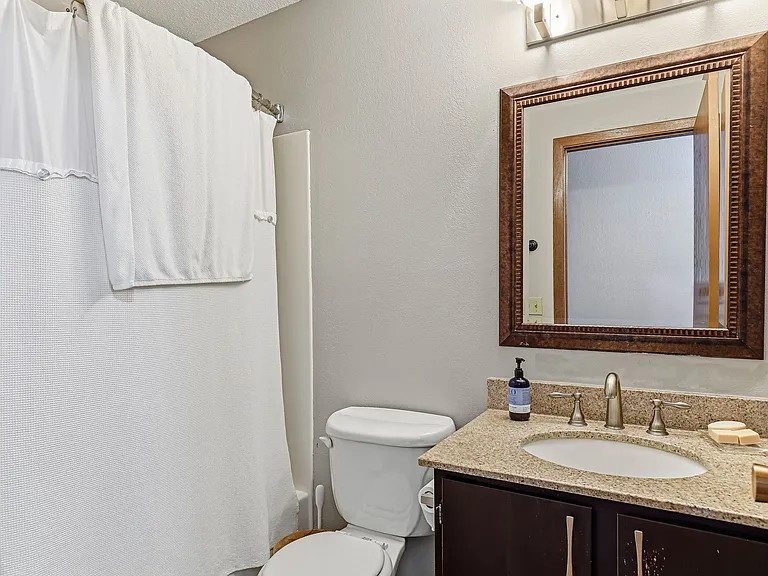 3850 Plymouth Blvd #323 — Photo 20