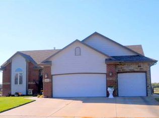 12312 E Casa Bella St, Wichita, KS 67207