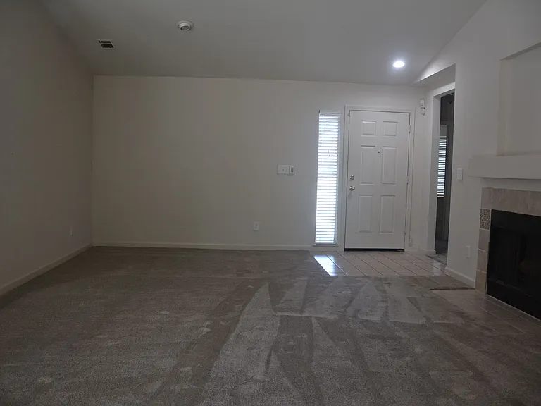 5163 Tehachapi Way — Photo 3