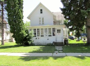 327 Front St, Beaver Dam, WI 53916