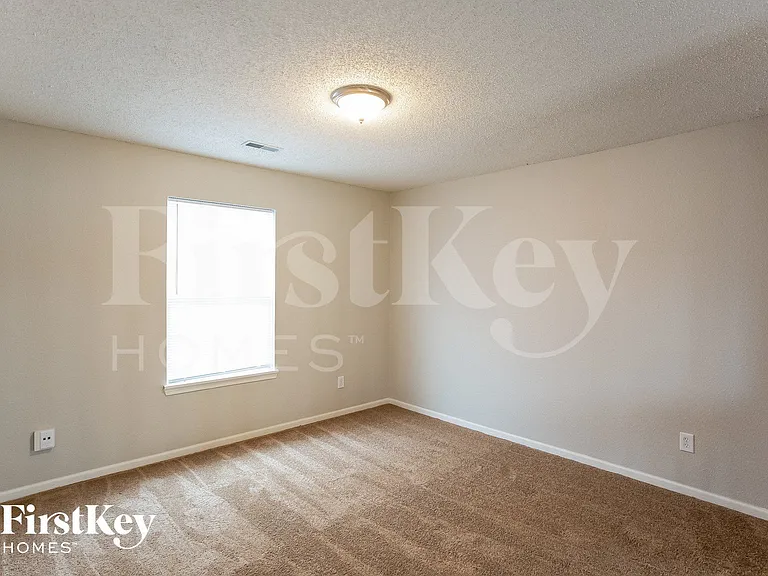 10320 Liverpool Way — Photo 10