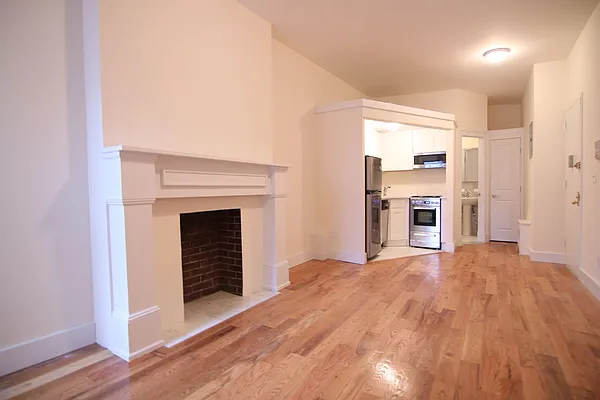 Rented by Guidance Realty Corp. | media 16