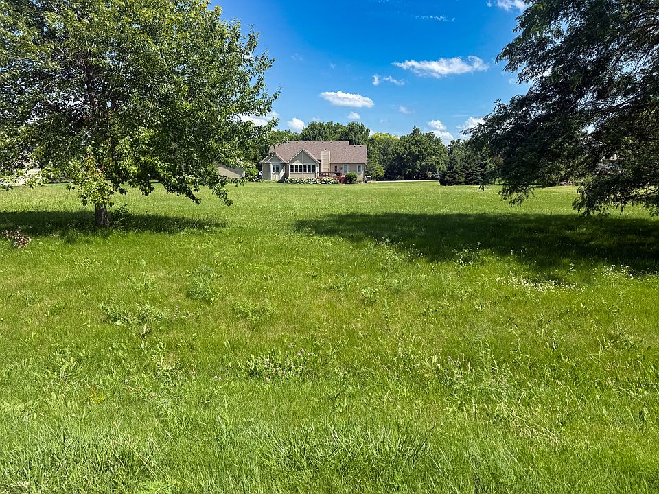 1st image of 2311 Falcon Ln