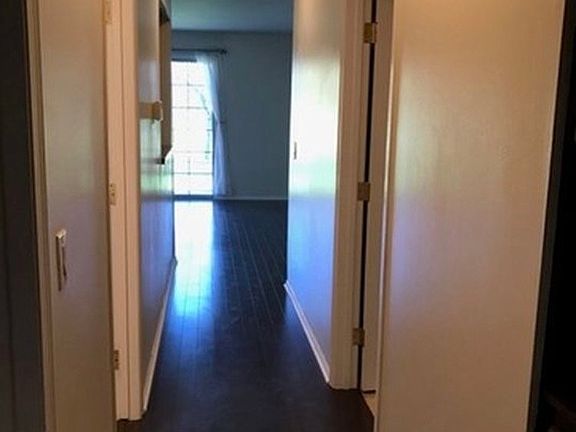5th image of 1820 Fox Run Dr Unit B