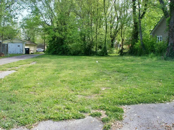 520 W 19th St, Metropolis, IL 62960