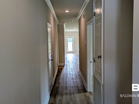 4th image of 16267 Tigris Dr