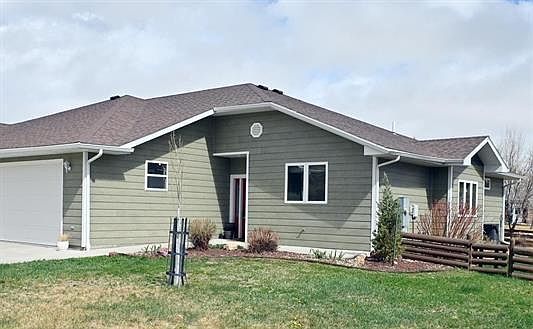1st image of 222 W Valley Ln