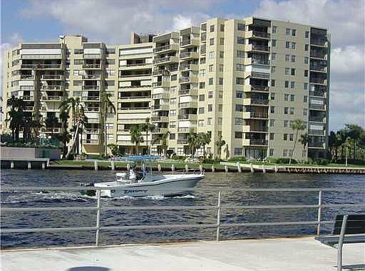 1st image of 2900 NE Forteen Street Cswy #509