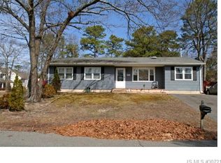 1906 Whitcomb Rd, Forked River, NJ 08731