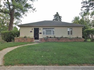 906 E 3rd St, Auburn, IN 46706