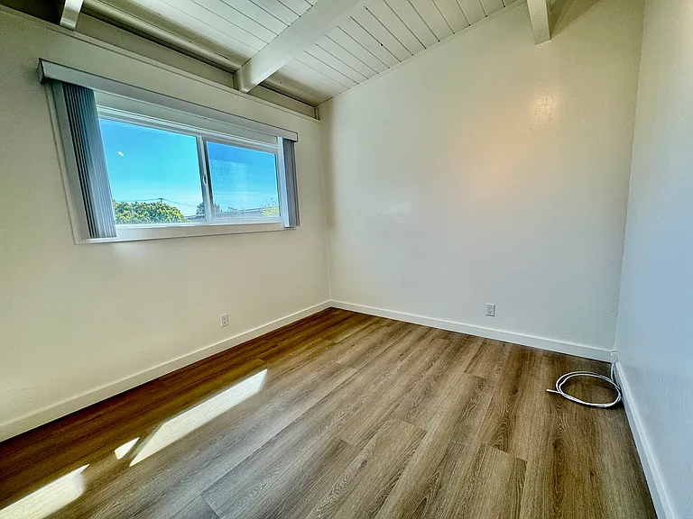 6500 Donal Ave — Photo 25