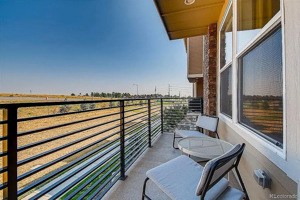 4 bed, 1780 sqft, $3,200 — Photo 3