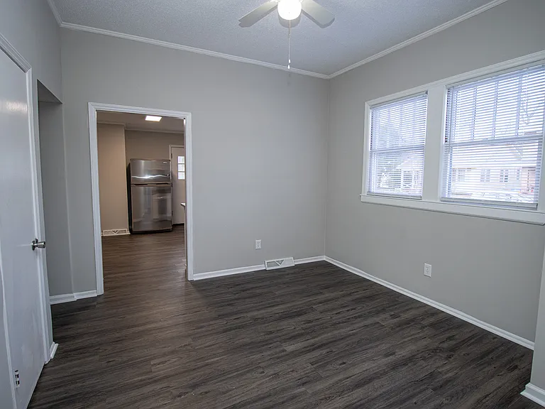 1420 Franklin St — Photo 5