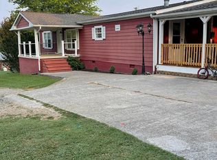 986 McGuire Rd, New Market, TN 37820