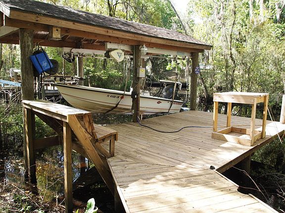 2nd image of 1104 Mill Creek Dr