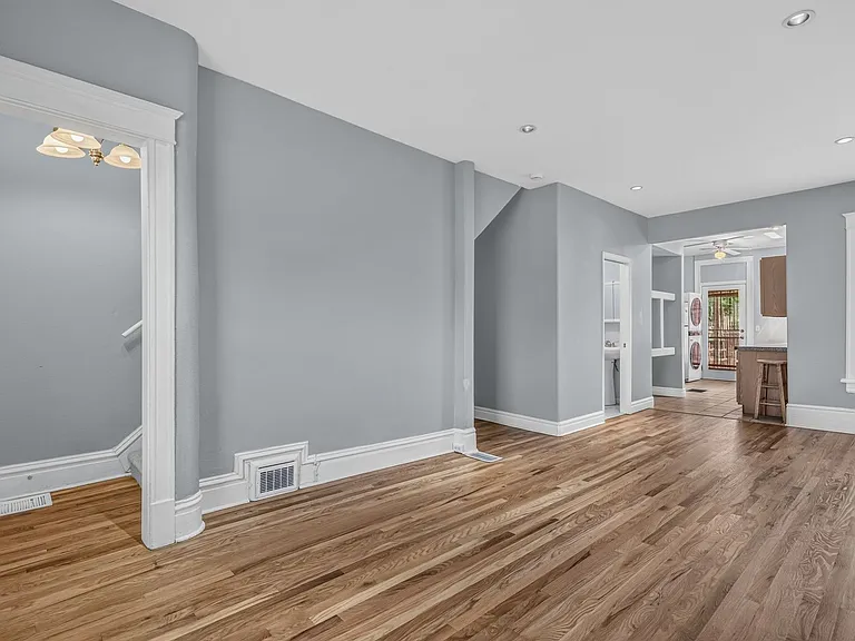 3030 Stout St — Photo 6