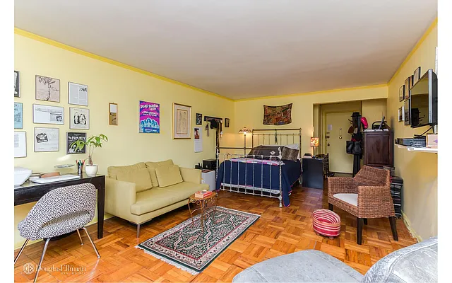 Sold by Douglas Elliman | media 12