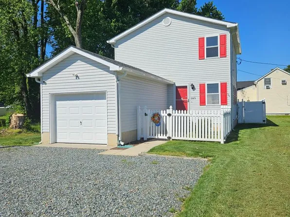 103 East St, Harrington, DE 19952