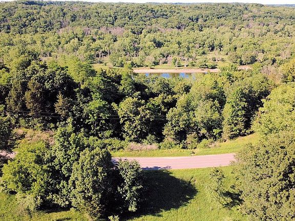 26th image of L16-L18 Hillside Dr