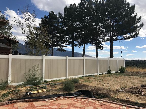 3rd image of 1904 E Curtis Dr