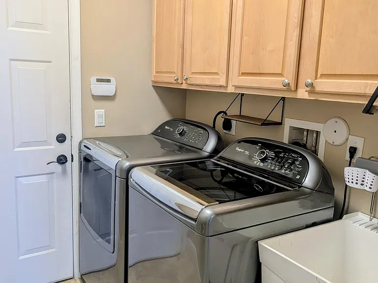 10640 Oak Meadow Ln — Photo 60