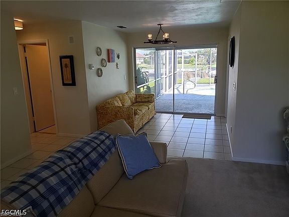 2nd image of 1305 SE 21st St