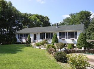 102 Clapp Rd, Hardwick, MA 01037