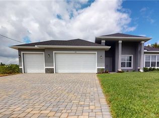 1218 NW 38th Pl, Cape Coral, FL 33993