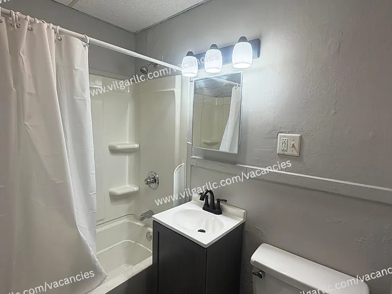 6 Warren St — Photo 13